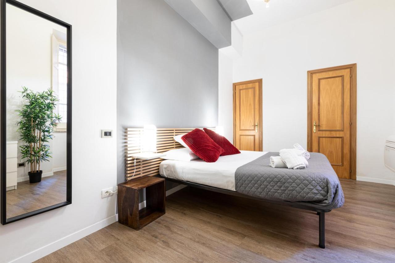 Toniolo Two Bedroom Two Bath Rome Bagian luar foto