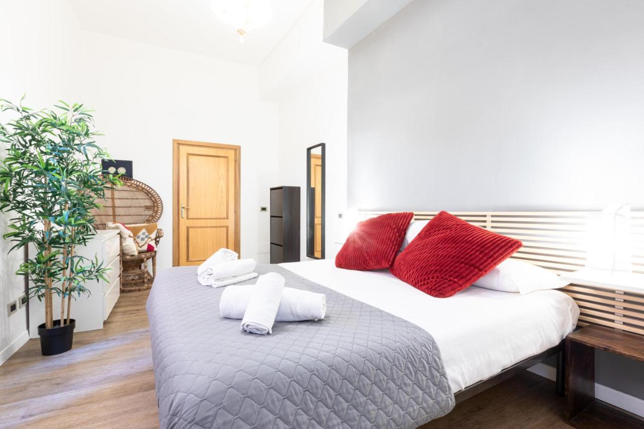 Toniolo Two Bedroom Two Bath Rome Bagian luar foto