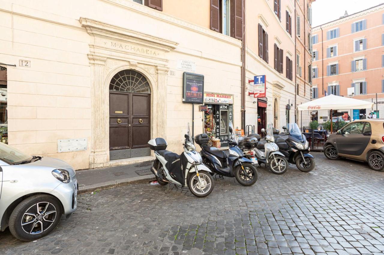 Toniolo Two Bedroom Two Bath Rome Bagian luar foto
